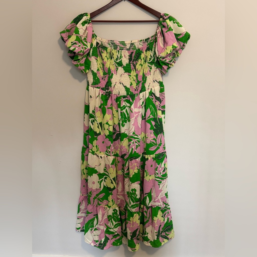 Women’s 3X Tiered Smocked Maxi Dress Tropical Resortwear PurpleGreen Puff Sleeve